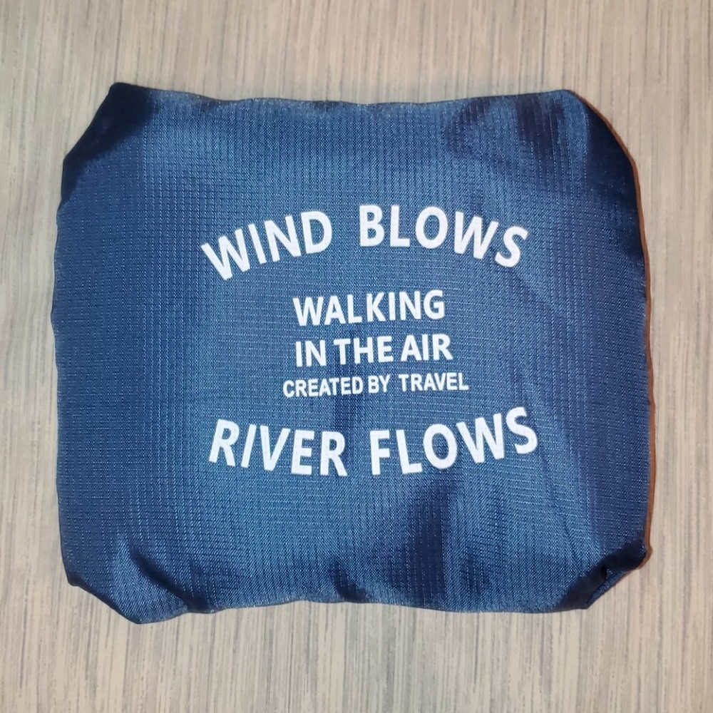 Foldable light bag